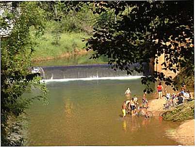 REPRESA, POR NATLIA FRADE - RAPOSOS - MG